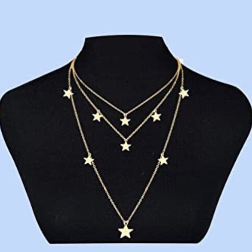 Layered star necklace